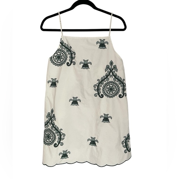 Zara Elegant White and Green Embroidered Women's Dress Size M - Picture 1 of 14
